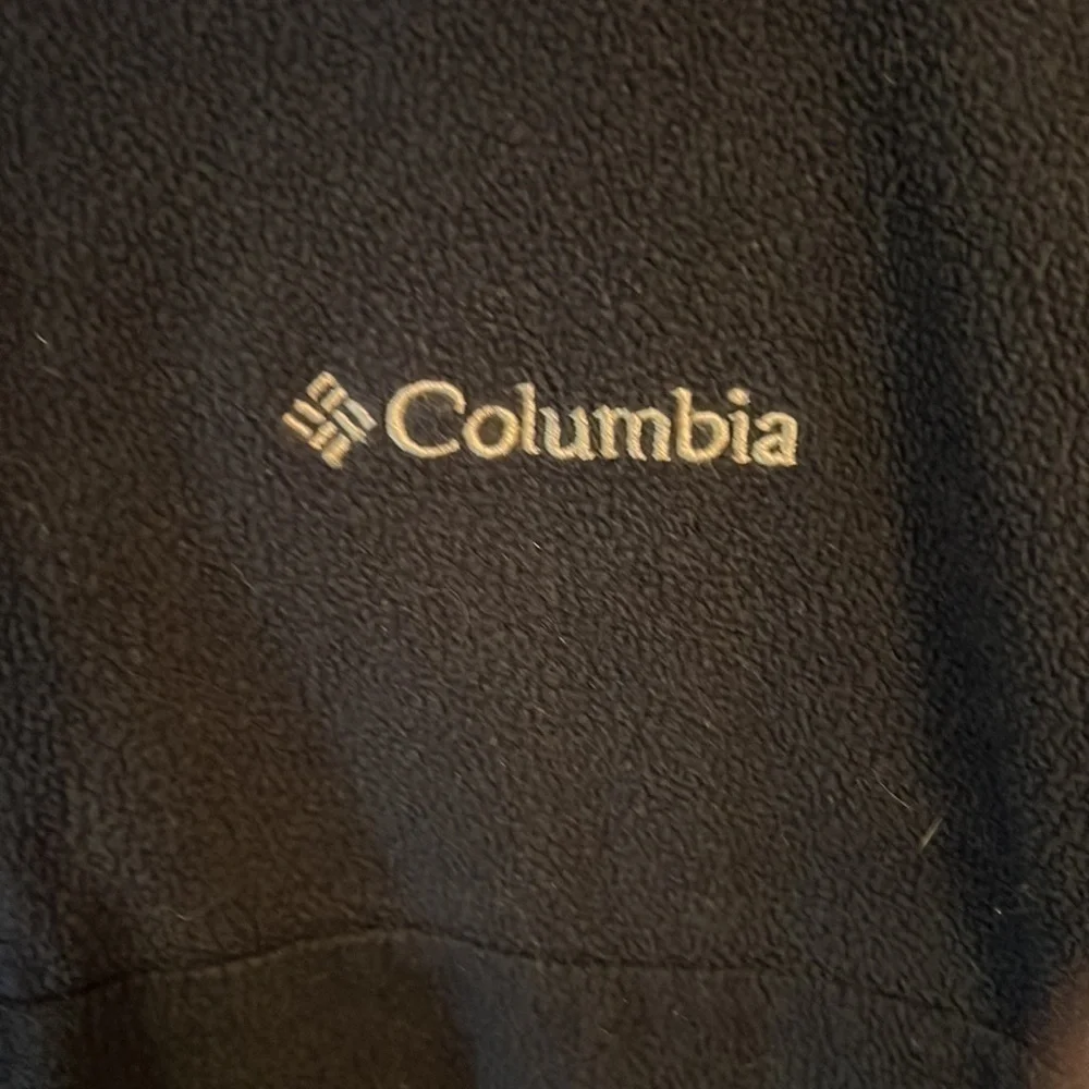 𝅺Columbia  Unisexual pullover fleece with zipper neck Large